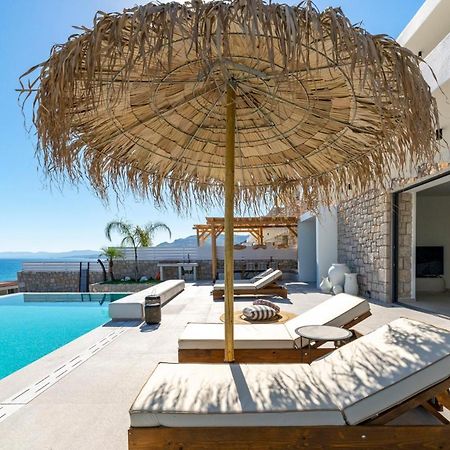Pefki Villa Sleeps 8 With Pool And Air Con Κιοτάρι Εξωτερικό φωτογραφία